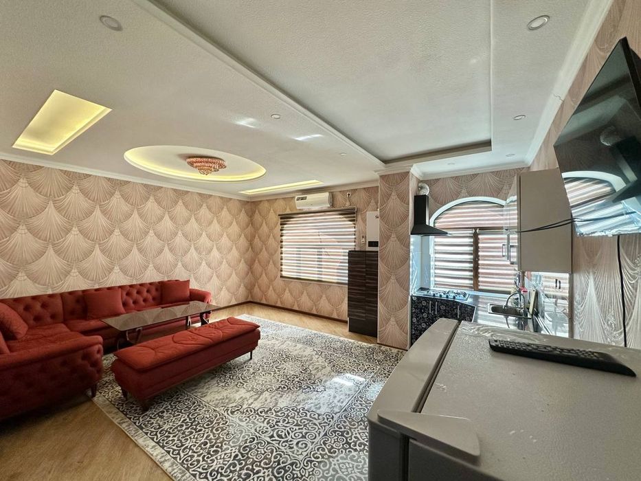 Срочно Сдается квартира Адрес вагзал красни дом 2 комнатная 300 торг