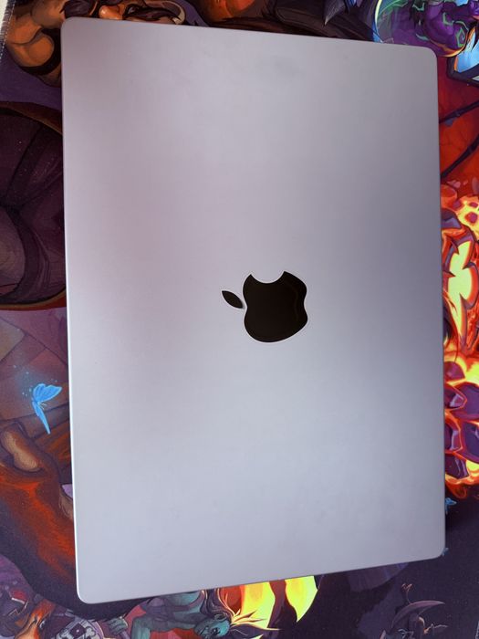 Vând Apple MacBook Pro 16" (2021) - M1 Pro / 32GB RAM / 512GB SSD