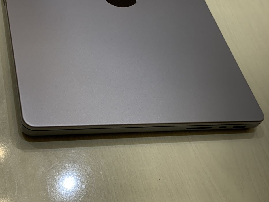 Macbook pro m1 pro 32/512 14