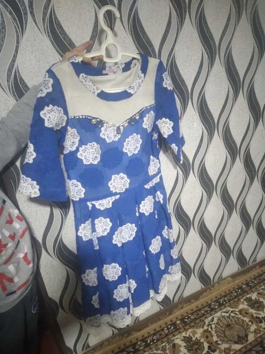 Уйбек миллий адрас атлас келинлар кийимлар сотилади.