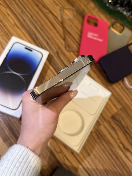 iPhone 14 pro max- 1TB