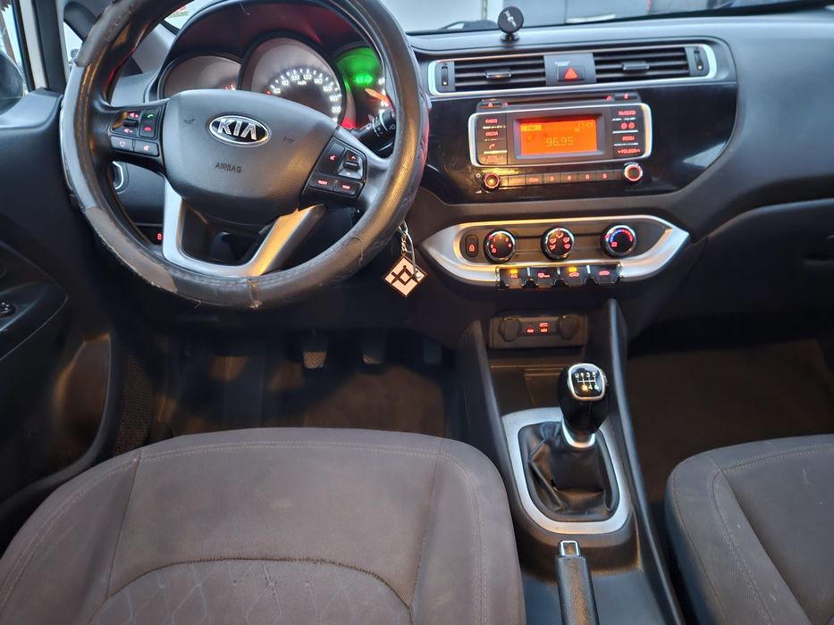 KIA RIO ,1,1 CRDI 2015