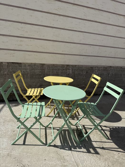 Продантся Стол-стулья