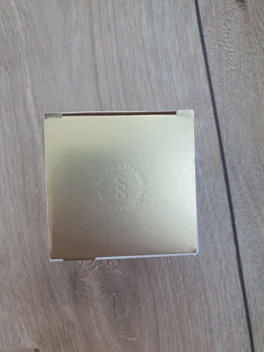 Crema sensilis hidratantă pt ten sensibil
