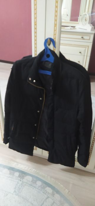 Продам мужскую куртку