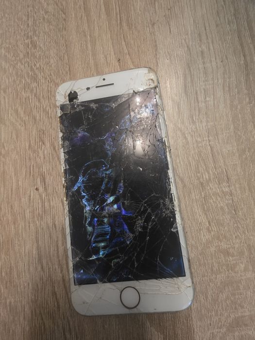 Iphone 8 за части