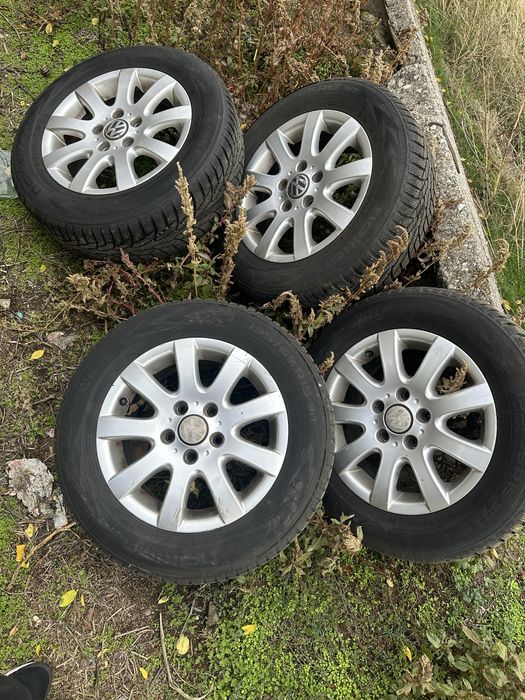 4 броя джанти и зимни гуми 15 цола Nokian