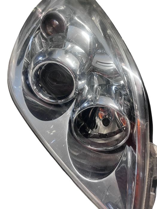 Far Cu Lupa Dreapta Fata Opel Vectra C Z02 2002 - 2009 08-442-1148R