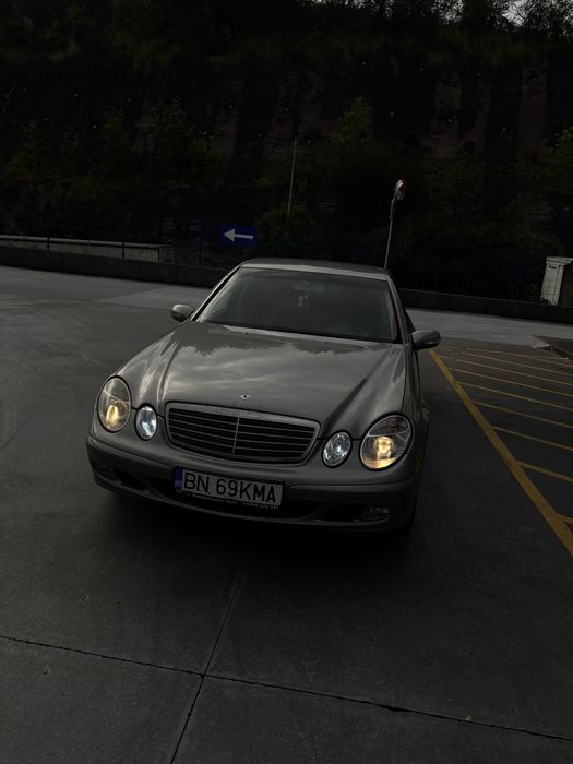 Se vinde mercedes w211