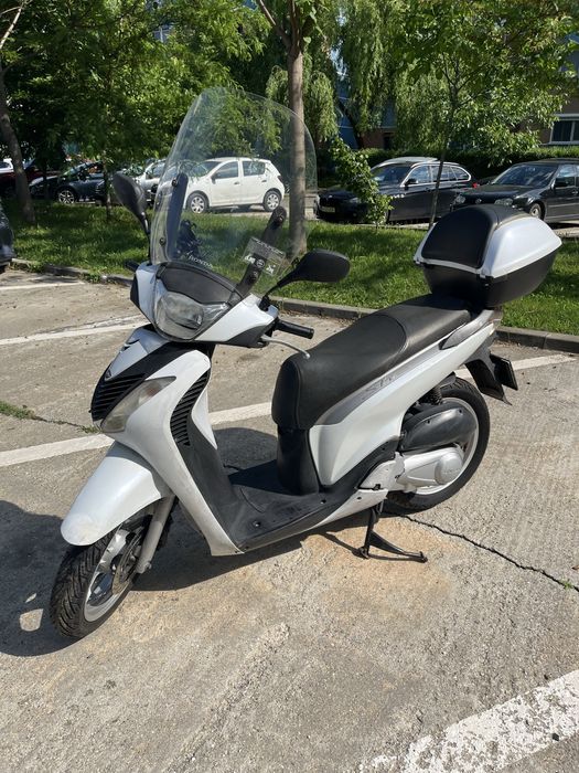 Scuter Honda Sh 125 i 2012 Inmatriculat