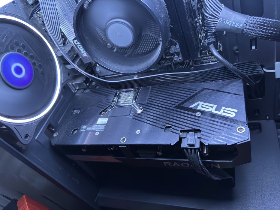 AMD RX 6600 Asus Dual 8 GB