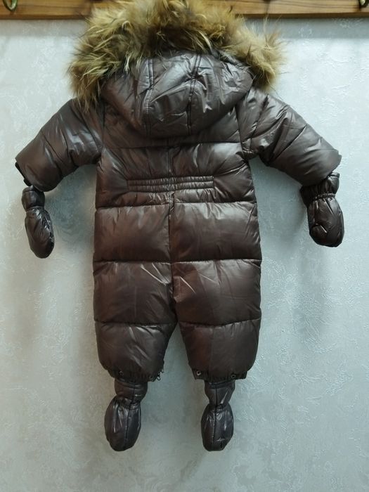 Продам детский зимний комбинезон