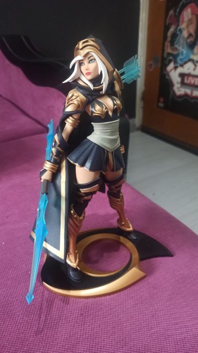 Statueta league of legends Ashe