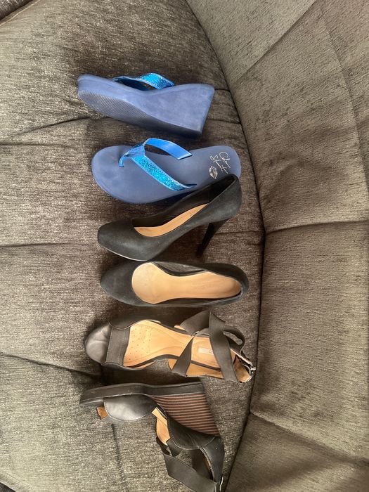 Продам женскую обувь