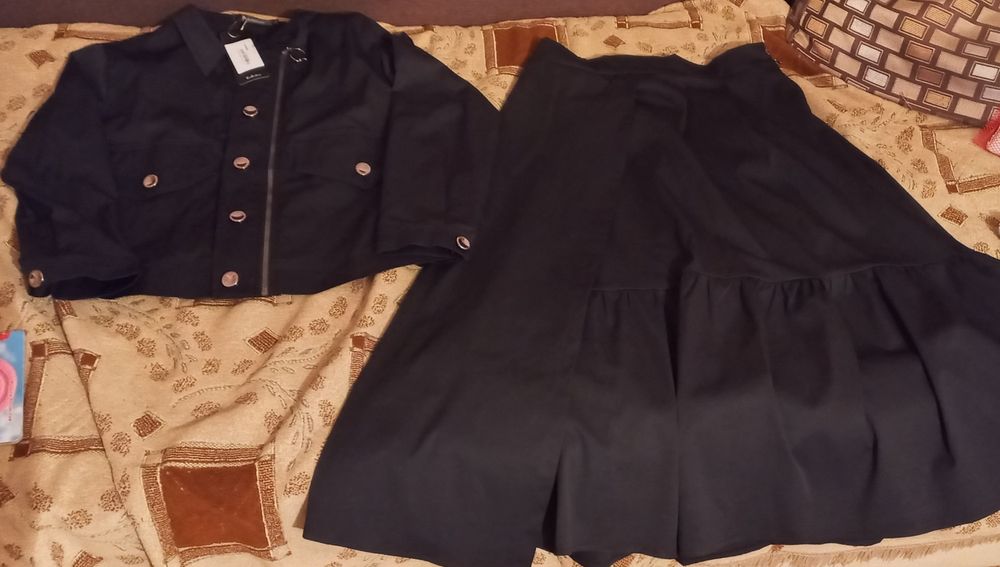 Женский новый костюм