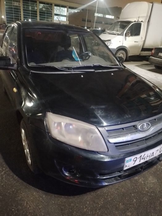 Продам ладу гранту 2013 г.в.