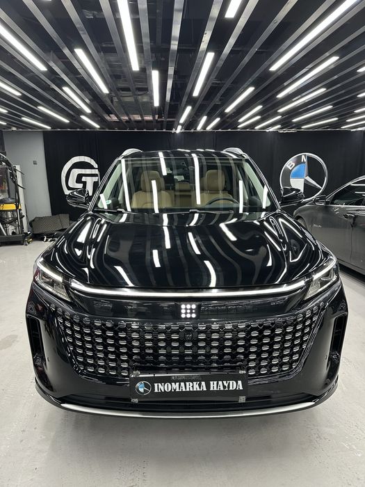 Dongfeng Fengon S 508 EVR