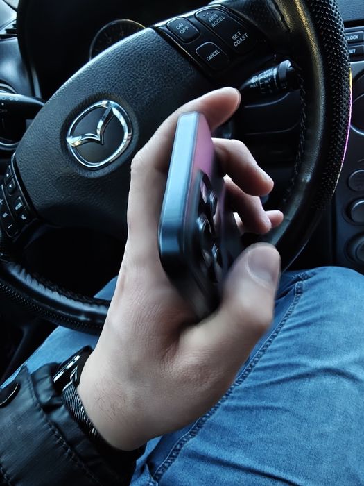 Продам iphone 15 pro без ремонта идеал!