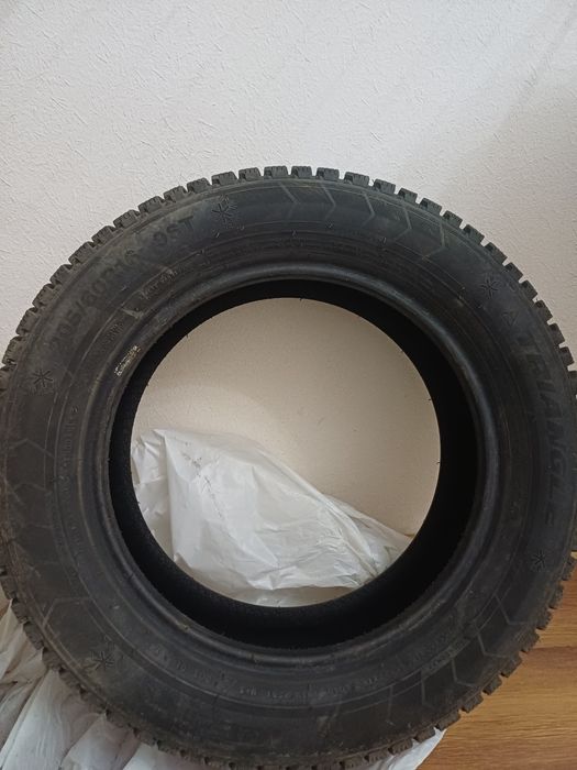 Продам  зимных шин