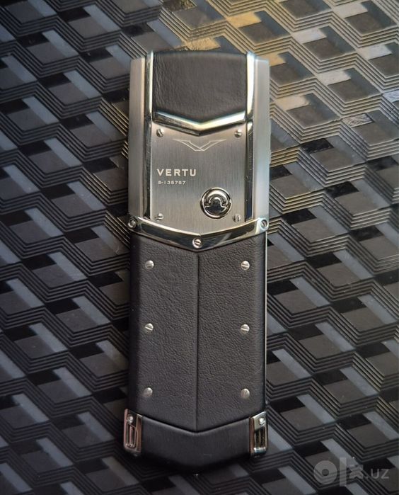 Vertu Signature s Design Stainless Steel