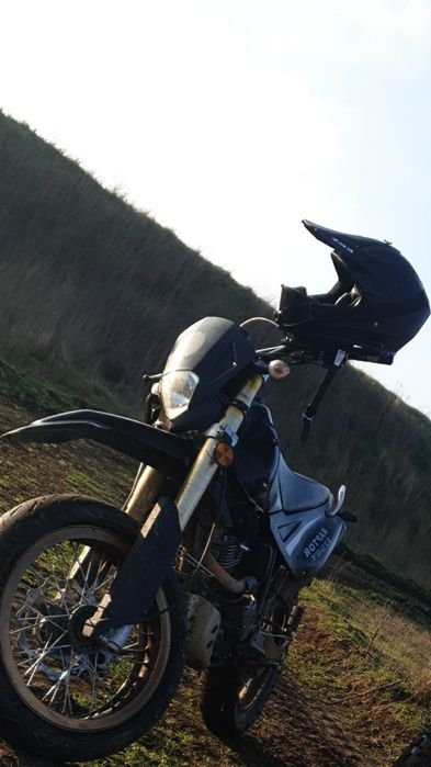 Se vinde cross 125cc