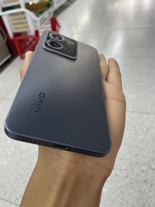 vivo v25e телефон