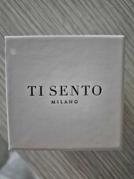 Италиански Дамски обеци на TI SENTO