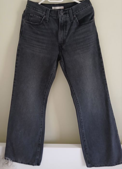 Blugi levis bootcut  impecabili marime 26