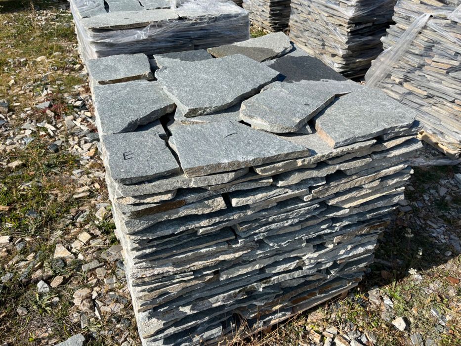 Естествен камък гнайс за под