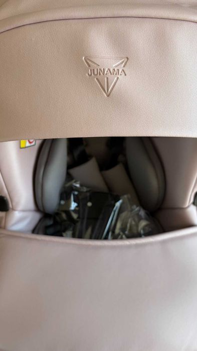 Бебешко столче за кола Junama с адаптори