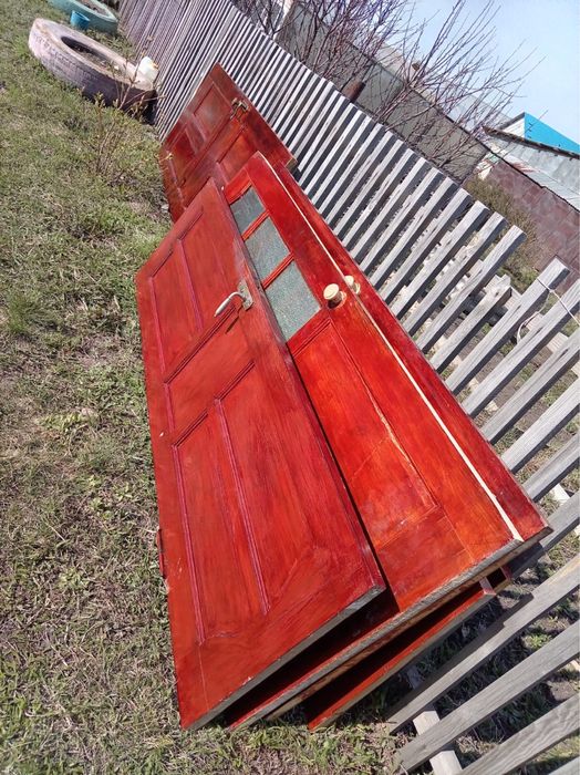 Межкомнатные двери б/у