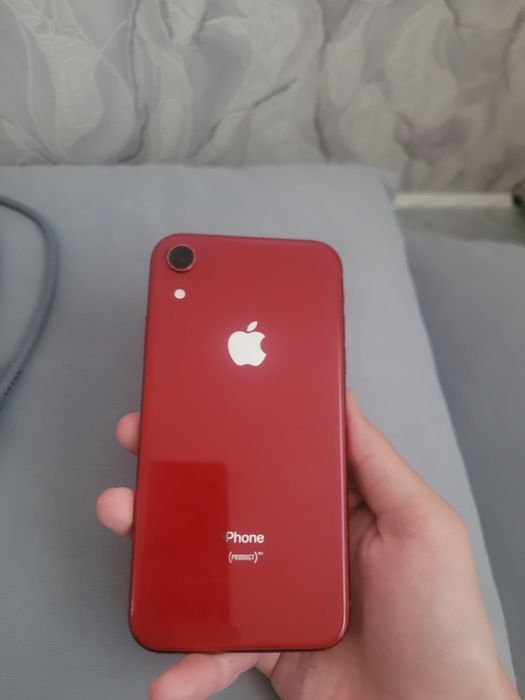 Айфон хр 128 гб.