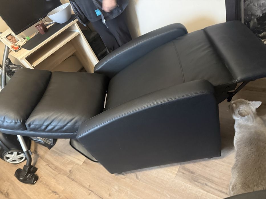 Нов масажен стол jysk