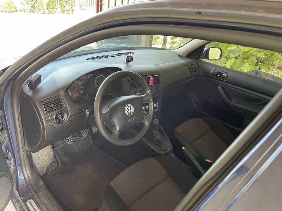 Vw Golf 4  1,4 benzina/ tichet Rabla