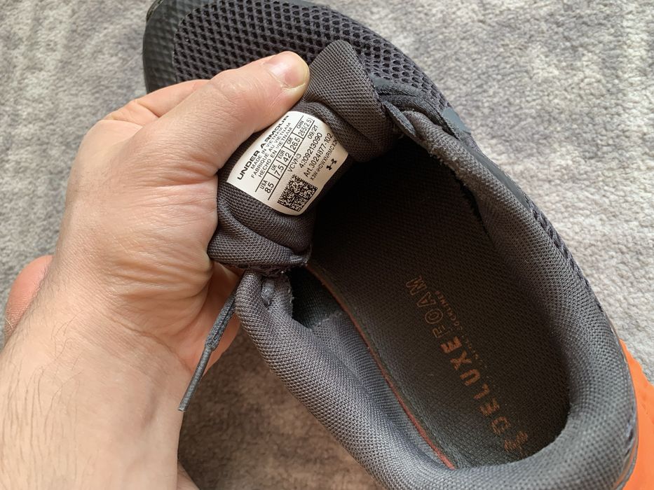 Кроссовки under armour