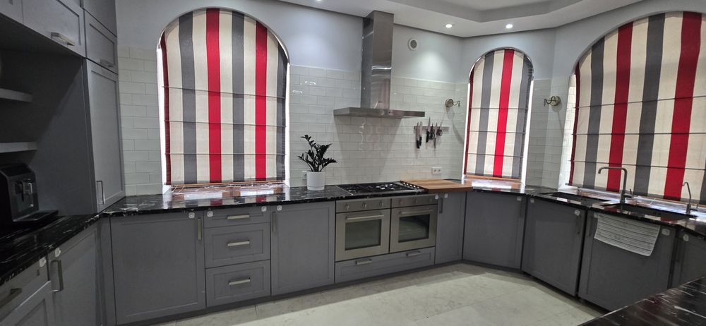 Кухонная гарнитура