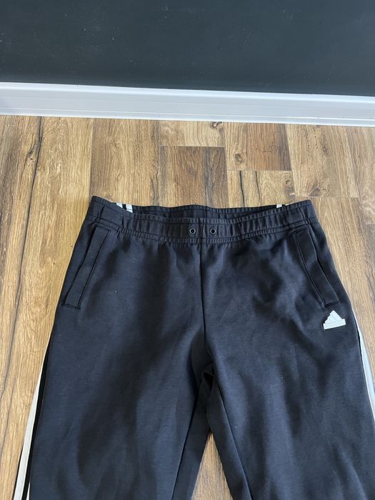 Adidas Men size L