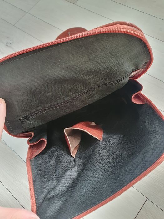 Дамска раница от естествена кожа