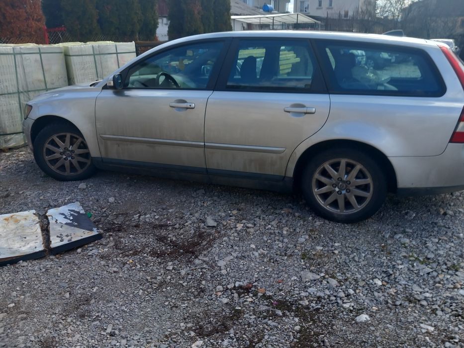 Продавам на Части  Волво V50,2.0D, 2007g
