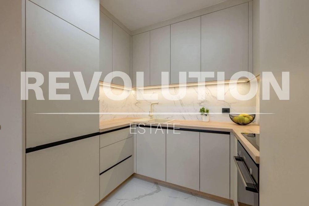 Дава се под наем Двустаен апартамент в Варна, Цветен квартал - 62 кв.м за 757.86 € - Снимка #3