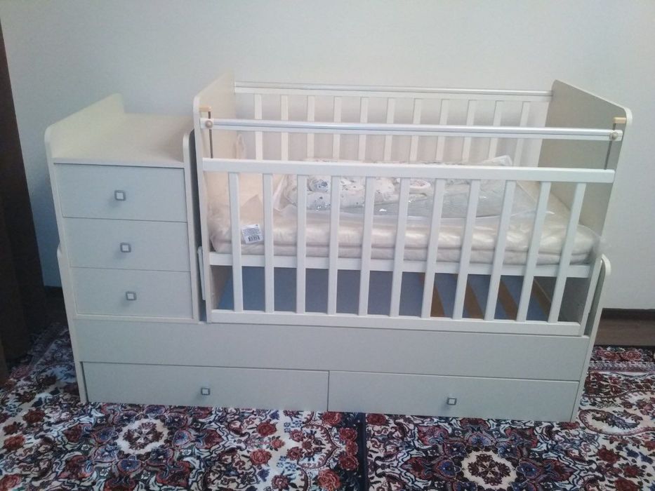 Transformer bolalar krovati komplekt 150$