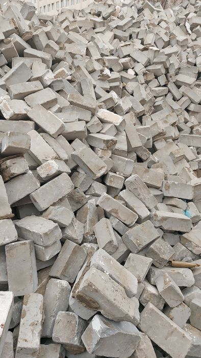 Кирпич силикатный б/у