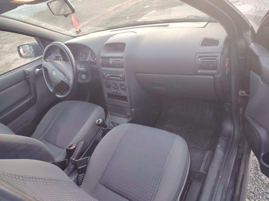 De vanzare Opel astra G