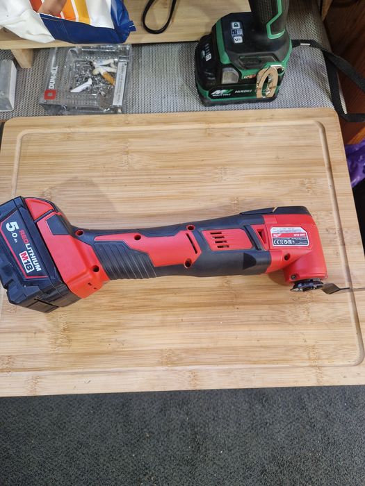 Multifuncțional Milwaukee M18 BMT
