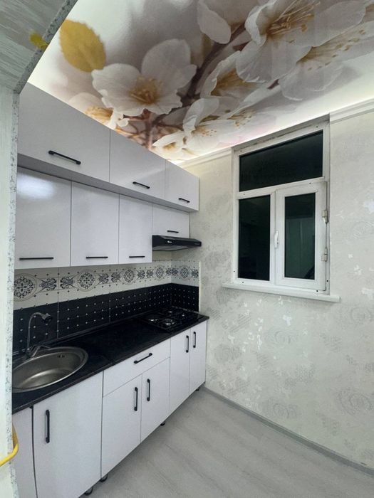 2 xonali kirpichniy Dom sotuvda 56 kv.m