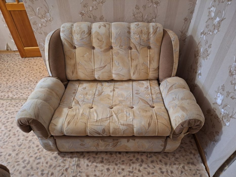 Отдам мягкую мебель
