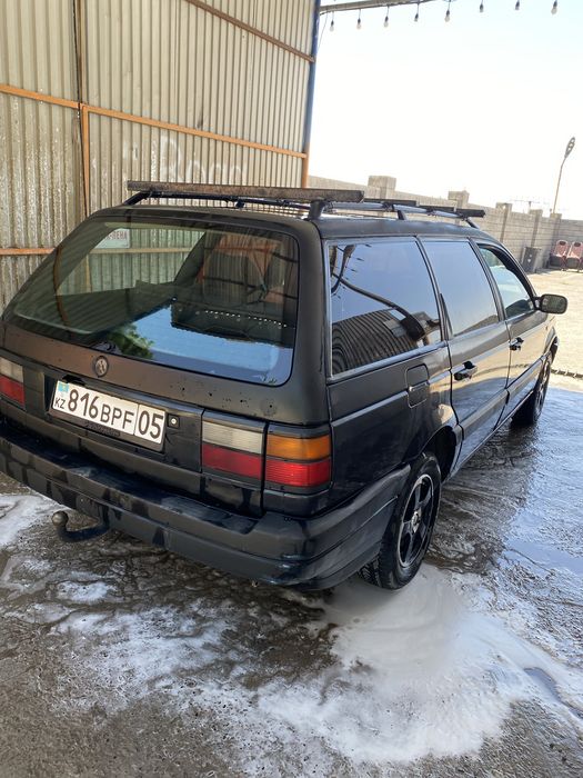 Passat b3 универсал 1.8 моно