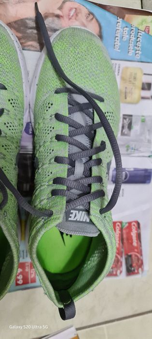 Adidasi Nike Flyknit Chukka