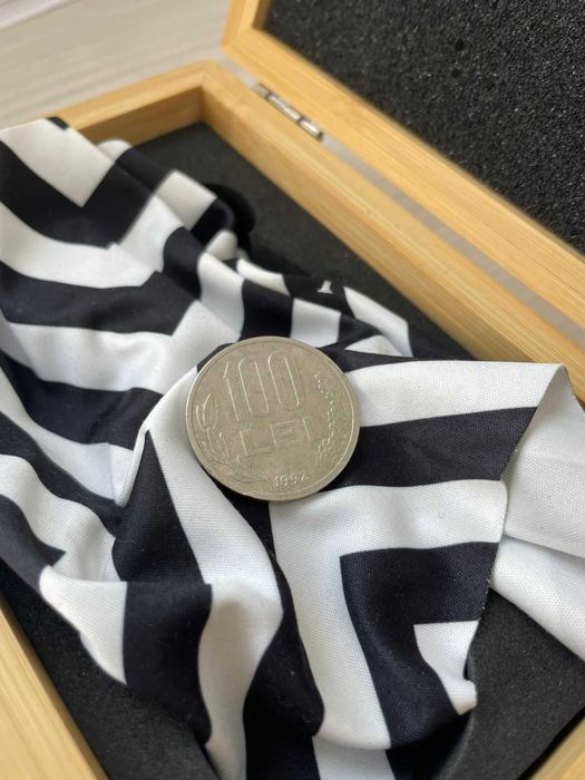 Moneda 100 LEI an 1992 Mihai Viteazul stare foarte buna