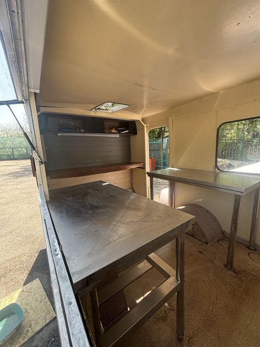 фуд-трак прицеп торговый